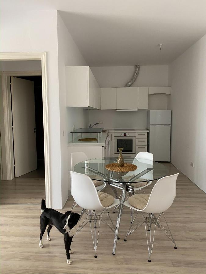 Summer Getaway: Stunning 1 Bedroom Apartment! Polis Екстер'єр фото