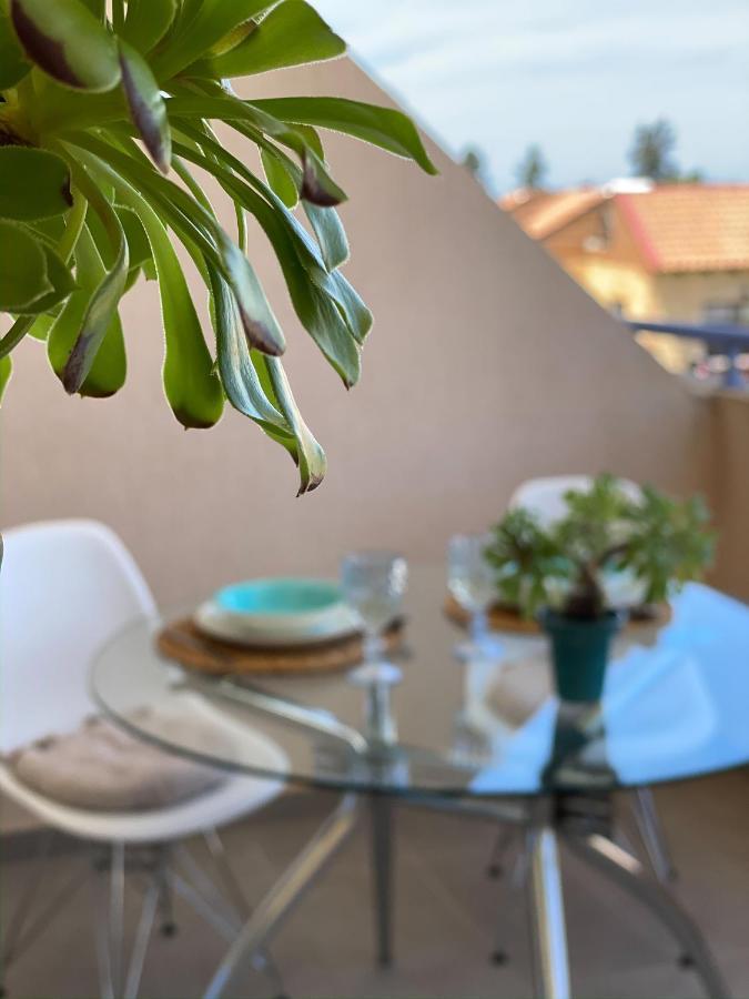 Summer Getaway: Stunning 1 Bedroom Apartment! Polis Екстер'єр фото
